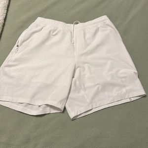 LuluLemon 9” Lined Pacebreaker white Size Large